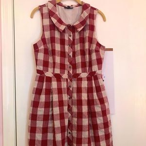Modcloth Red gingham picnic dress
